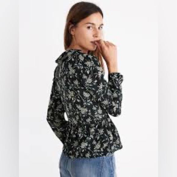 Madewell 100% Silk NWOT Ruffle-Hem Wrap Top in Antique Floral Large - Picture 4 of 16